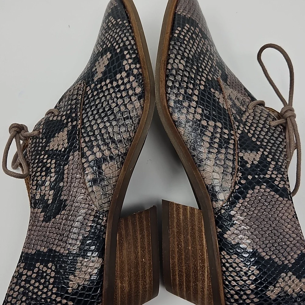 Lucky Brand Erreka Snakeskin Lace-Up Derby Oxfords Womans 7M - Picture 7 of 11